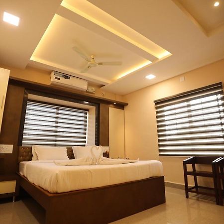 Hotel Southern Heritage Udupi Esterno foto